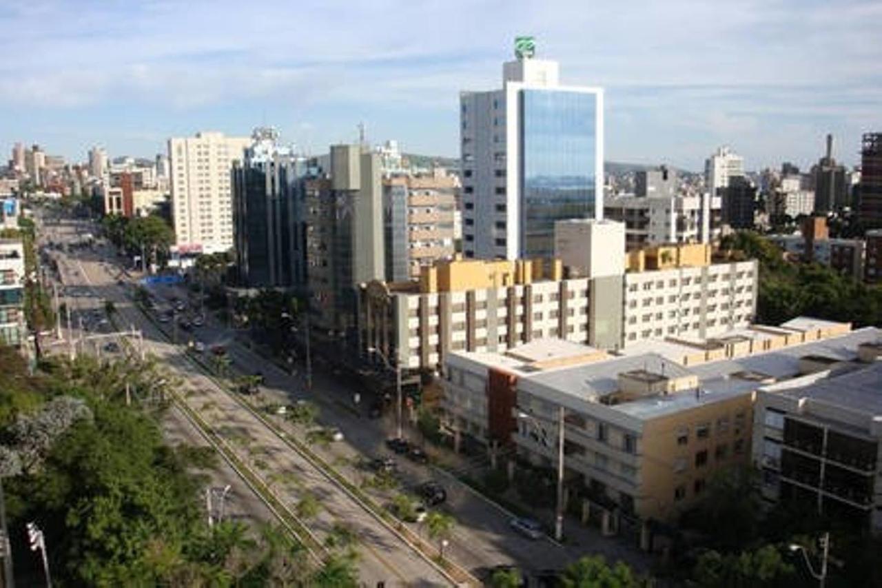 Homestay 3 - Avenida Carlos Gomes Porto Alegre Bagian luar foto