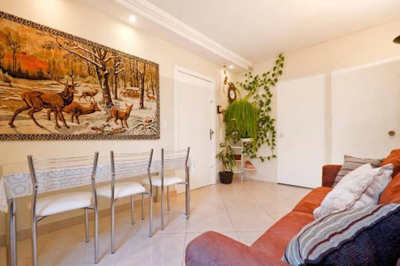 Homestay 3 - Avenida Carlos Gomes Porto Alegre Bagian luar foto